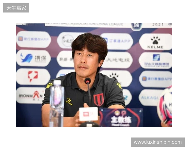 成都蓉城前主帅徐正源近况。和每年假期时一样,徐正... 成都蓉城前主帅徐正源近况。和每年假期时一样,徐正...